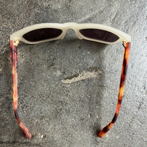 Vivienne Westwood Anglomania Sunglasses w/ Matte Frost frames & Tortoise Arms - Picture 6 of 10